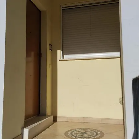 37 Nodi アパート アンコーナ